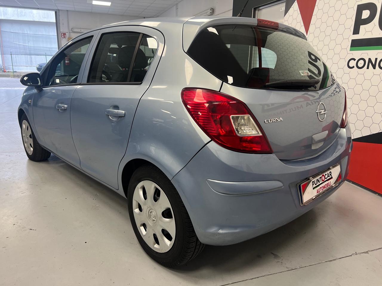 Opel Corsa 1.2 5 porte Enjoy NEOPATENTATI