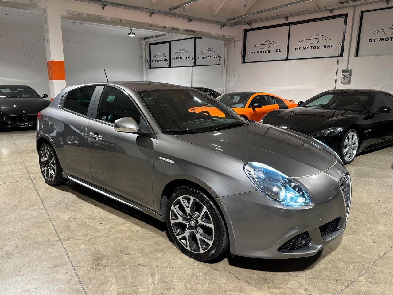 Alfa Romeo Giulietta 1.6 JTDm-2 105 CV Distinctive - CINGHIA FATTA