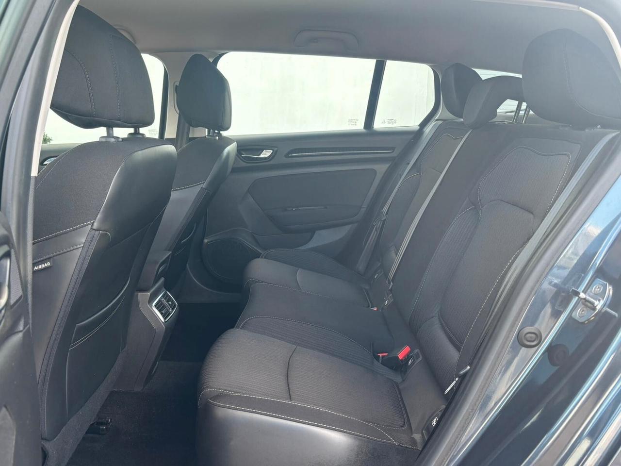 Renault Megane Mégane Sporter dCi 8V 110 CV EDC Energy Intens
