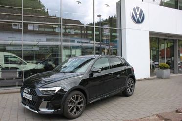 Audi A1 allstreet 30 TFSI S tronic S-LINE Cockpit Camera
