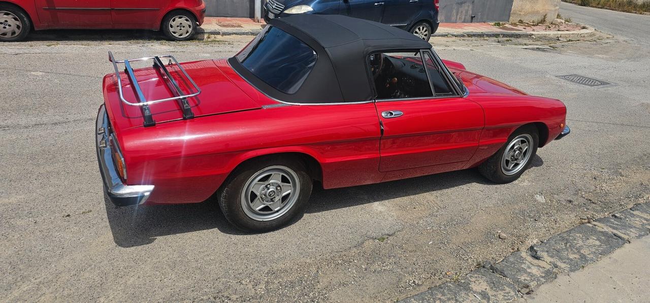 Alfa Romeo Spider 2.0 Veloce