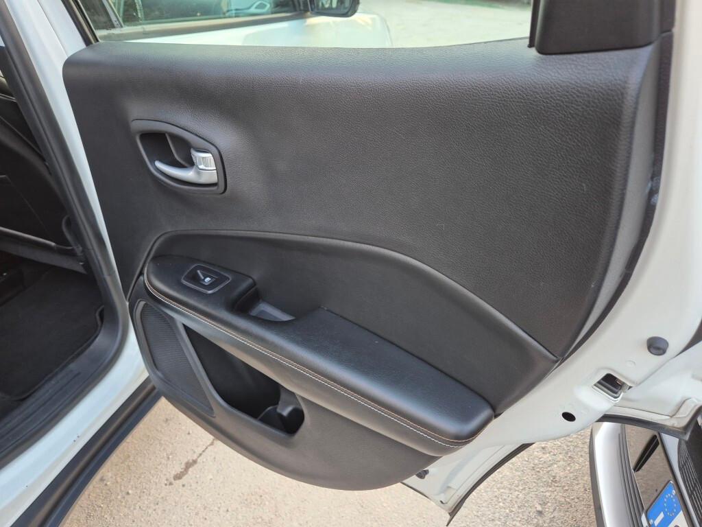 Jeep Compass 1.6 Multijet NAVI CAMERA