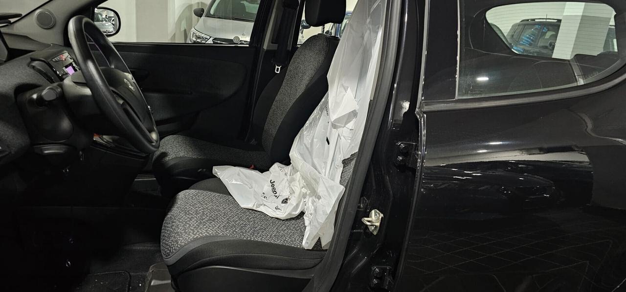 NUOVA LANCIA YPSILON GOLD MY24 1.0 HYBRID 71CV BENZ/ELETTRICA