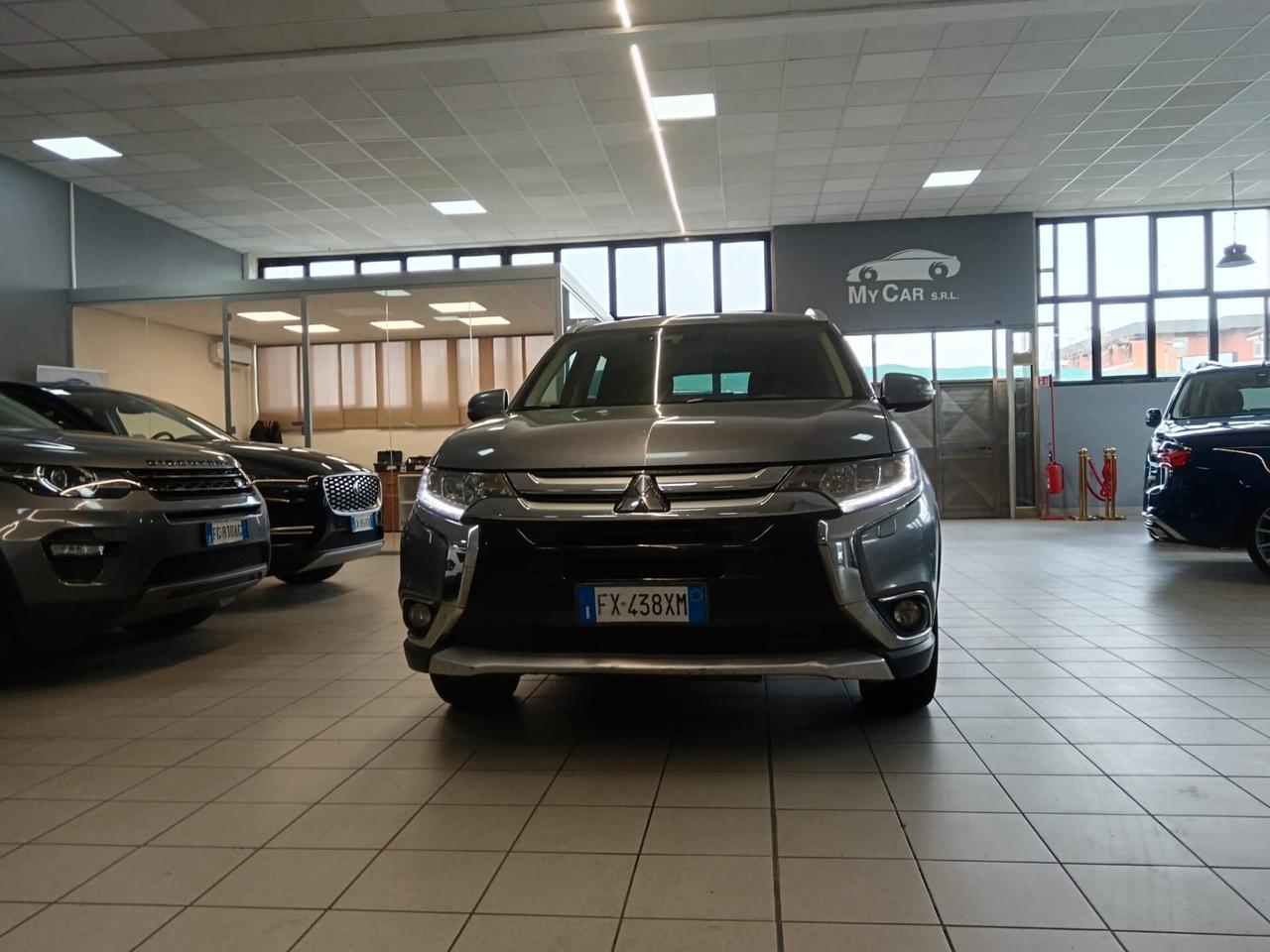 Mitsubishi Outlander 7 posti 4x4 Diesel Automatica