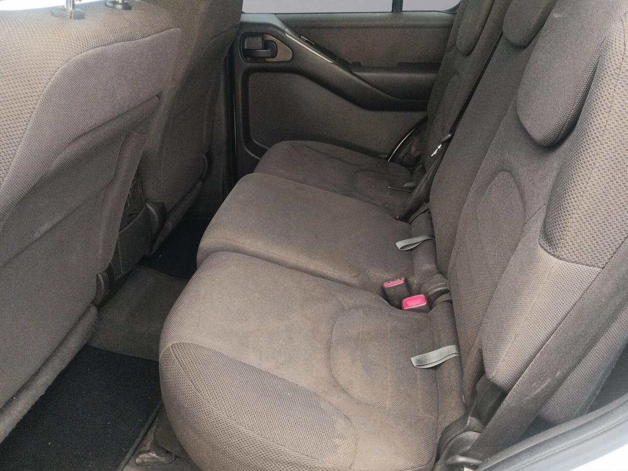 Nissan Pathfinder 2.5 dCi XE