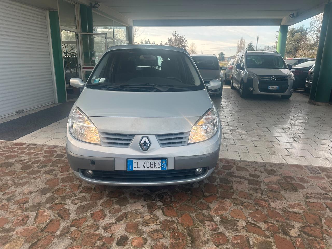 Renault Scenic 1.5 dCi (12 RATE)