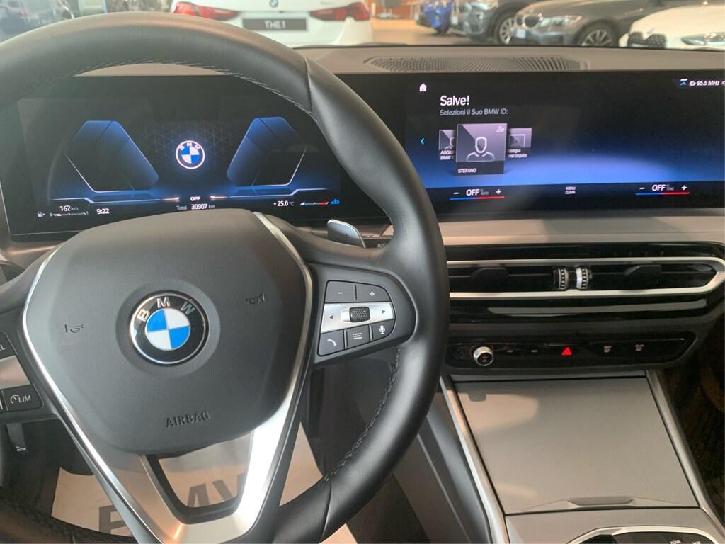 BMW Serie 3 Berlina 318 d Mild Hybrid 48V Steptronic