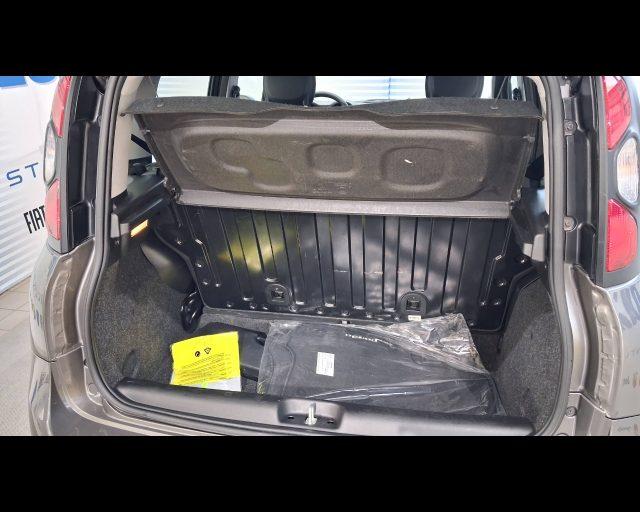 FIAT New Panda 1.0 firefly hybrid City Cross s&s 70cv