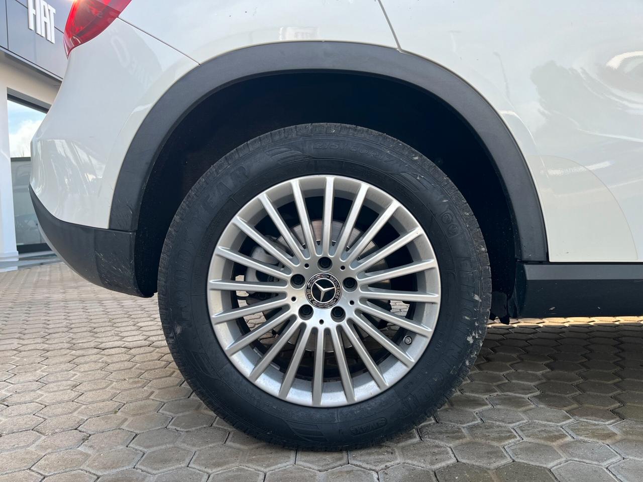 Mercedes-benz GLA 200 d Automatic Business