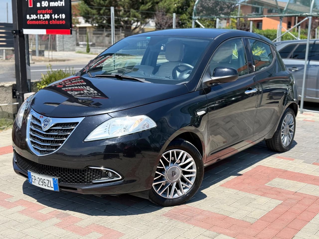 Lancia Ypsilon 0.9 BENZINA -GPL 85 CV Platinum