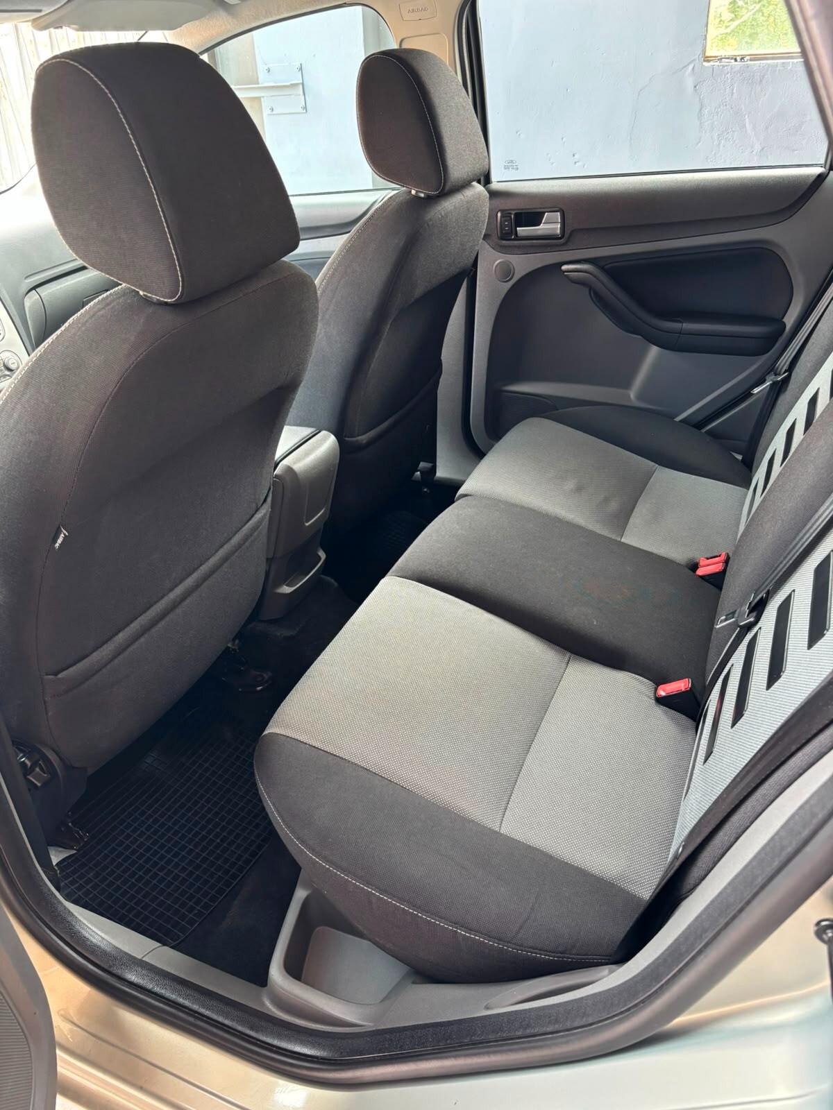 Ford Focus 1.6 GPL