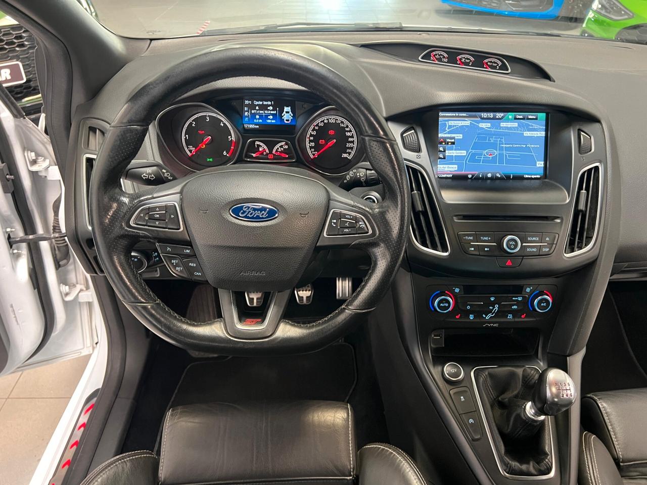 FORD FOCUS ST 2.0 TDI 185 CV – FULL OPTIONAL – RECARO – XENO – CAMERA