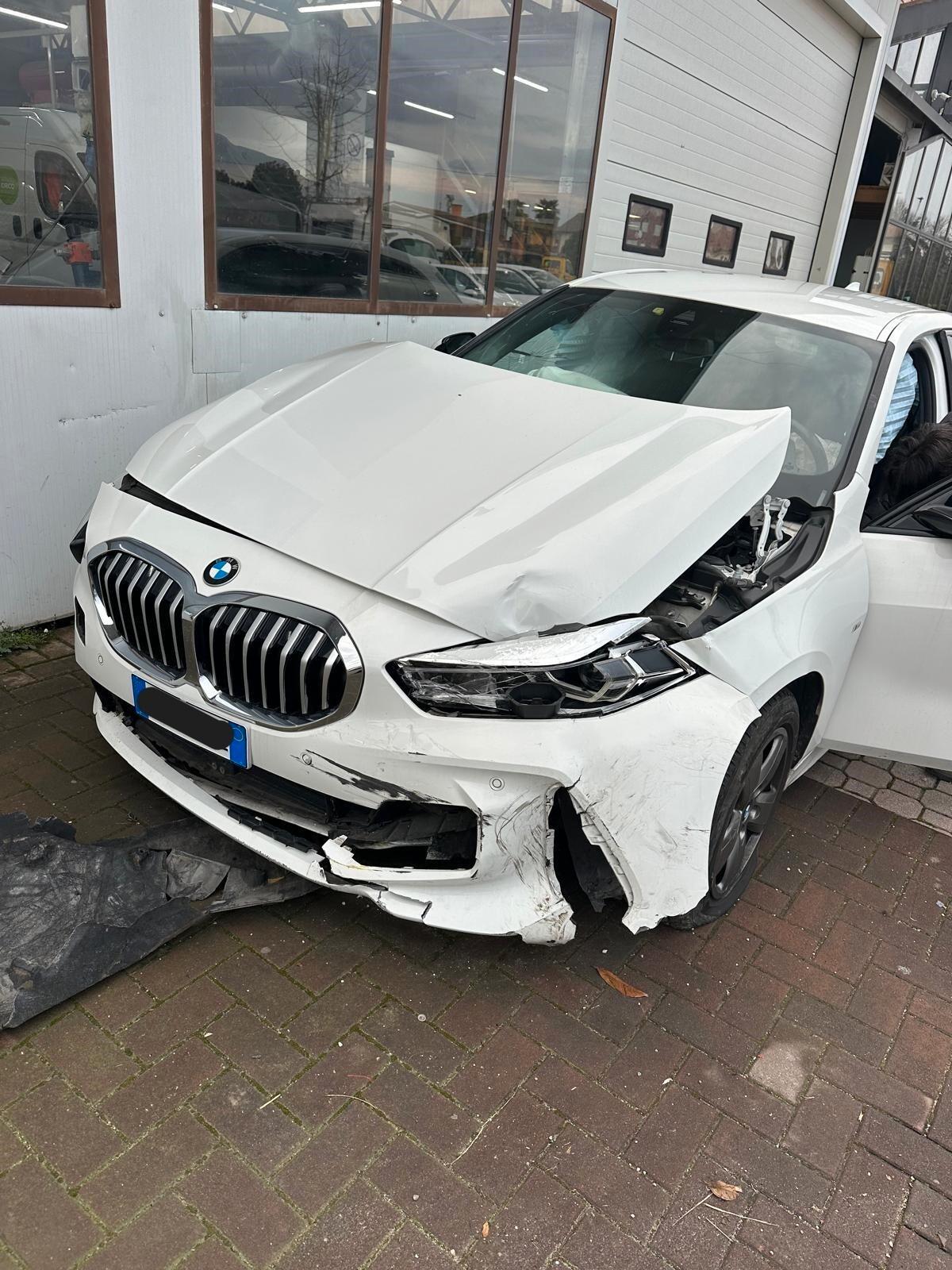 Bmw 116 116i 5p. Msport