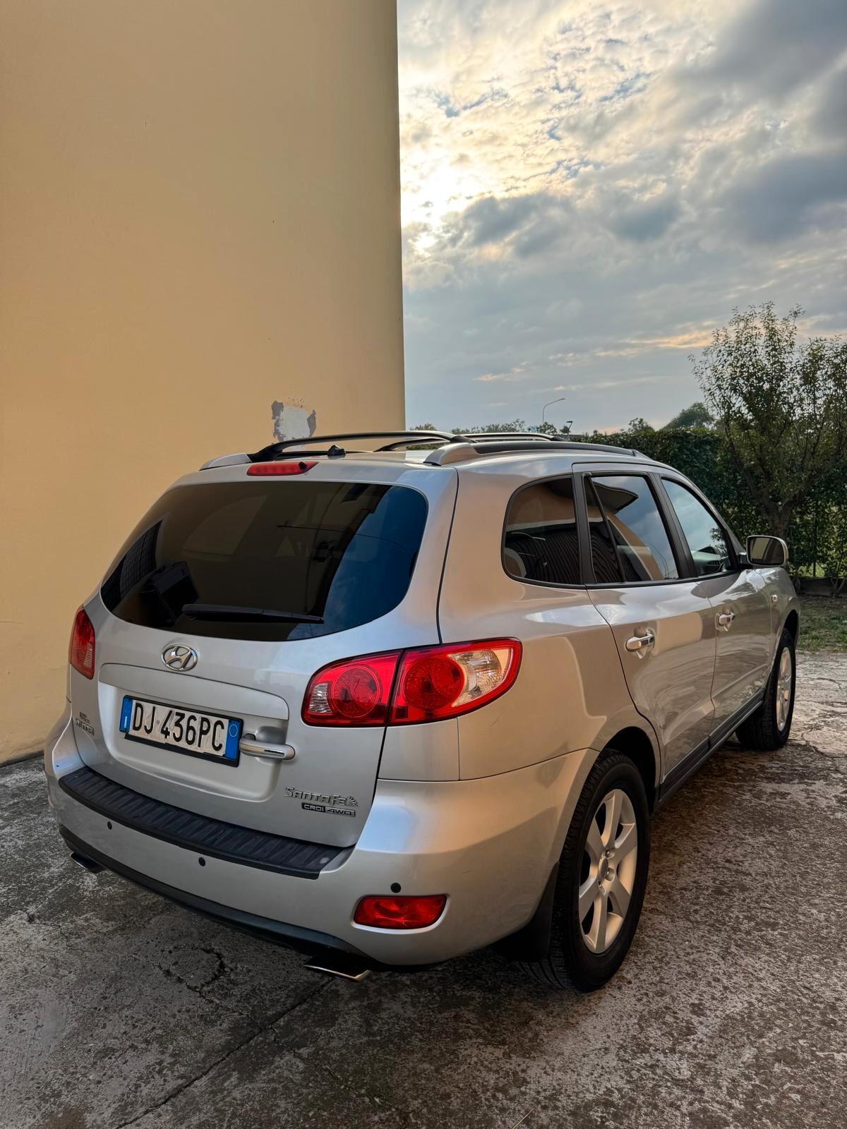 Hyundai Santa Fe 2.2 CRDi VGT Dynamic 5 p.ti
