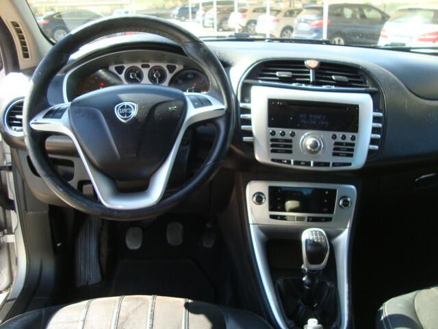 Lancia Delta 1.6 MJT DPF Platino