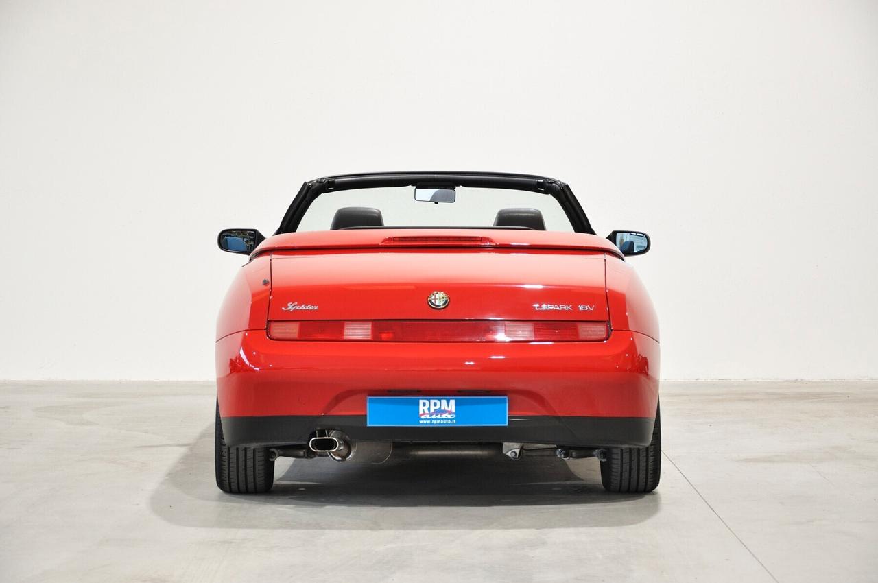 Alfa Romeo Spider 2.0i 16V Twin Spark cat