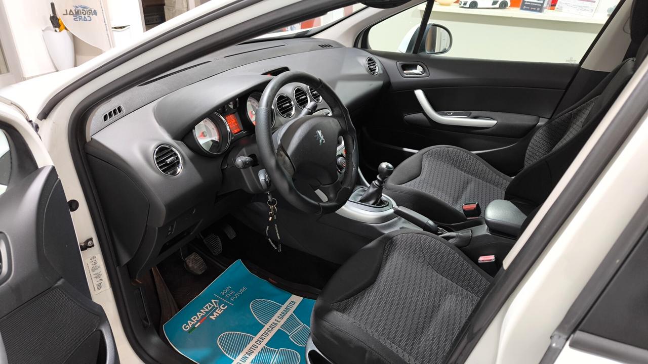 Peugeot 308 1.6 HDi 110CV SW Ciel Féline