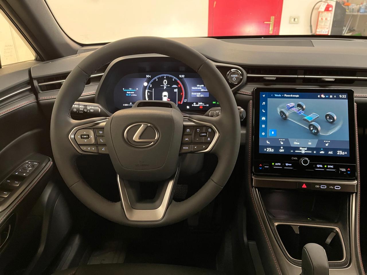 Lexus LBX Elegant hybrid 1.5 2wd e-cvt-Ok Neopat-LEGGI SOTTO