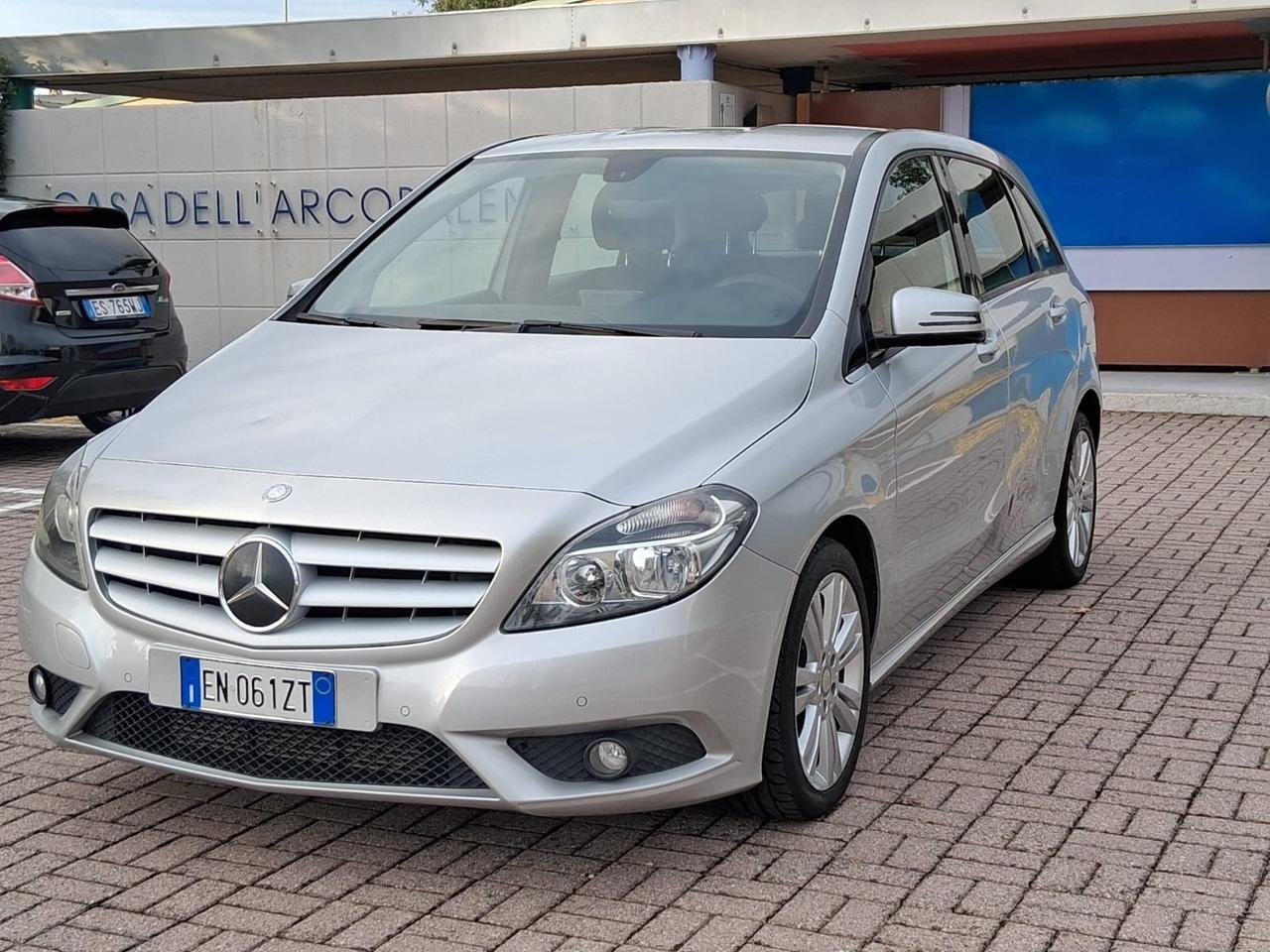 Mercedes-Benz B 200 CDI BlueEFFICIENCY Premium – €6.400 trattabili | 239.000 km
