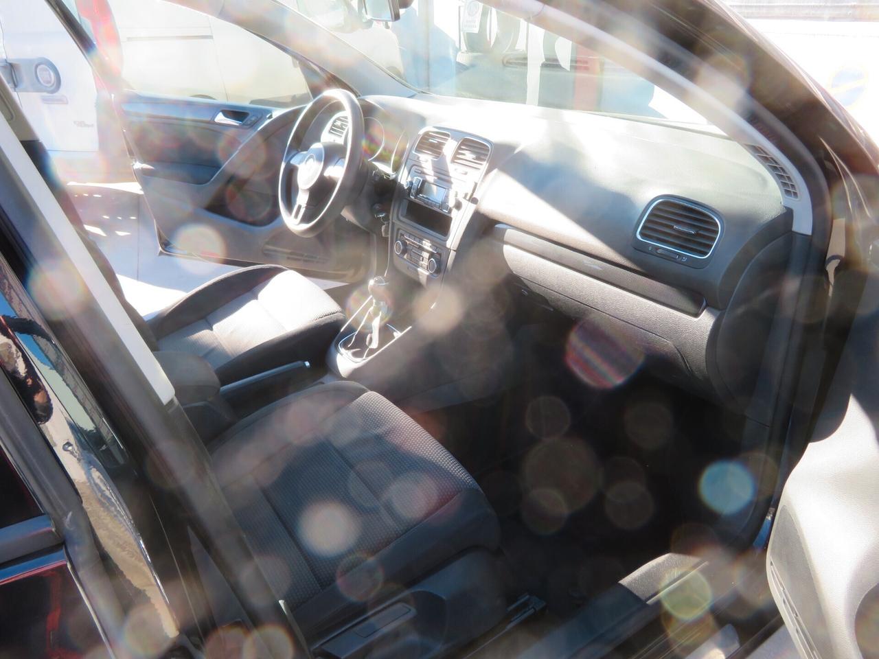 Volkswagen Golf 1.6 5p. Trendline