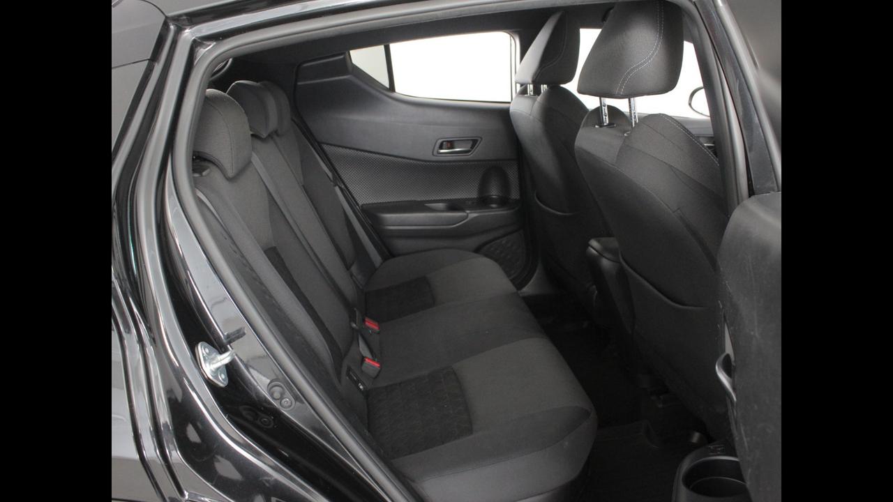 TOYOTA C-HR I 2020 - C-HR 1.8h Trend e-cvt
