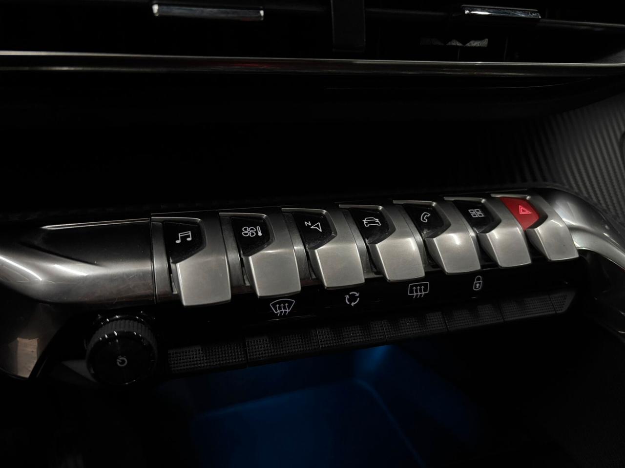 Peugeot 3008 1.5 BlueHDi 130 S&S EAT8 Active Business