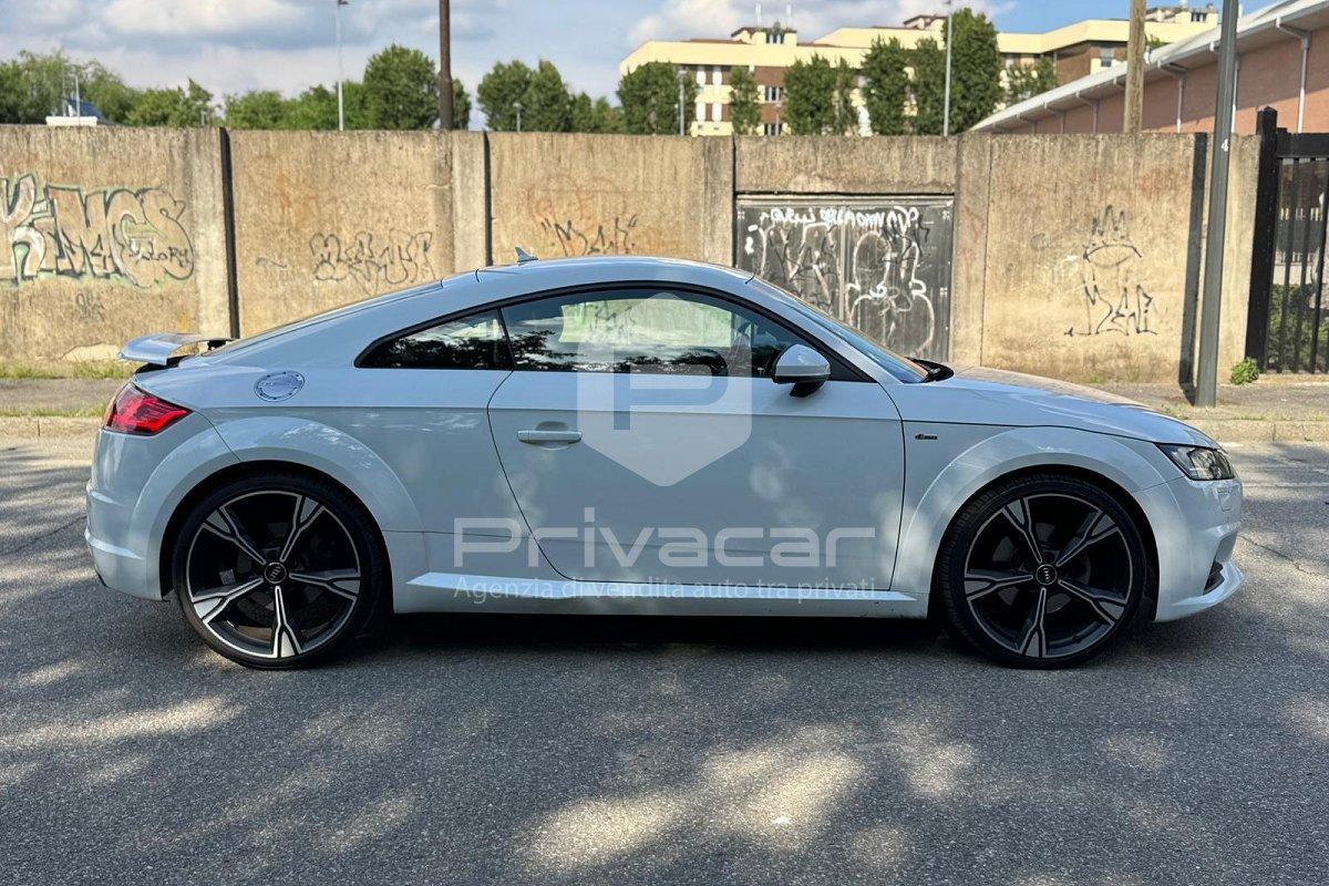 AUDI TT Coupé 2.0 TFSI quattro S tronic S line