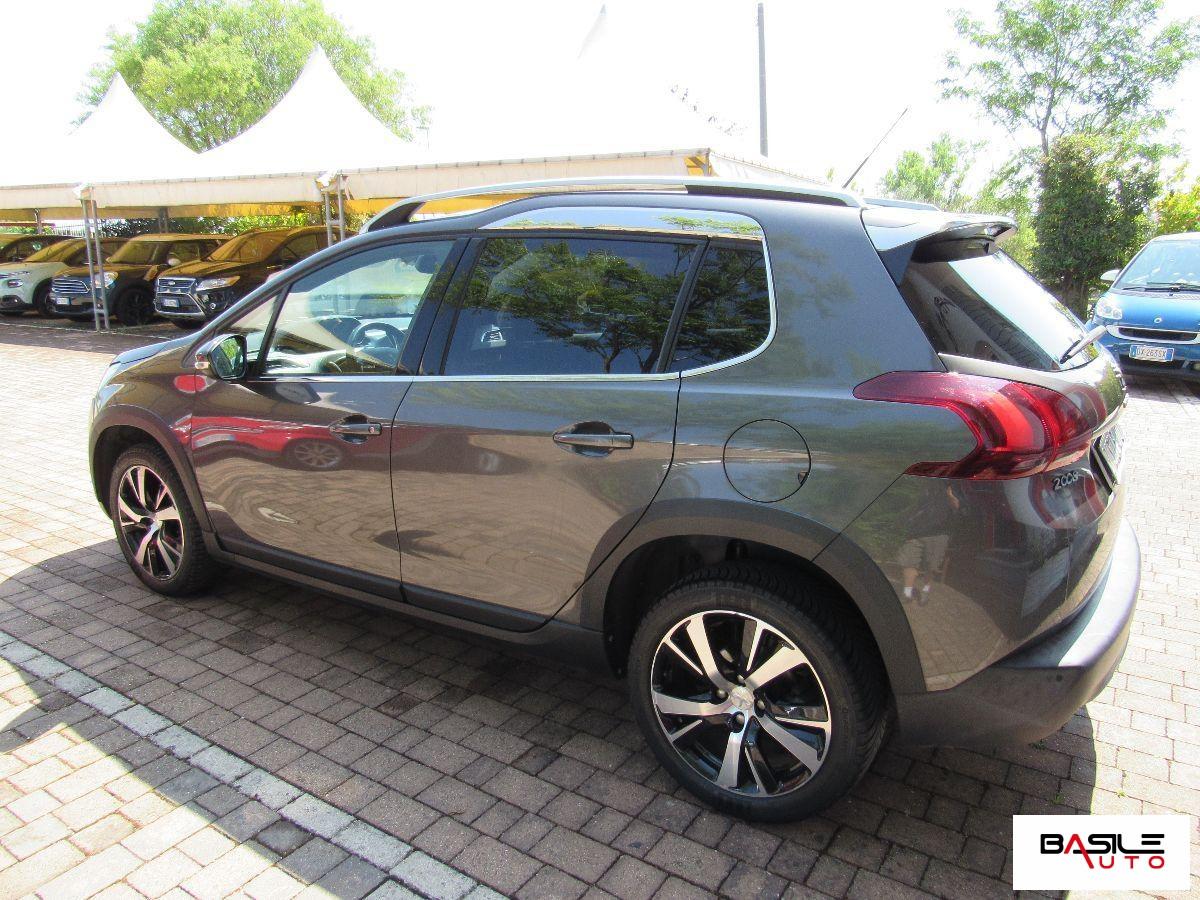 PEUGEOT - 2008 - BlueHDi 100 Black Matt