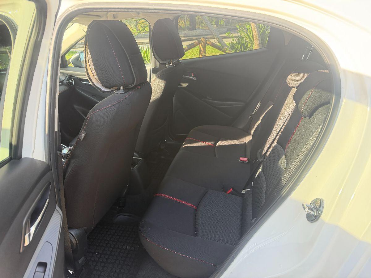 MAZDA - Mazda2 - 1.5 105 CV Skyactiv-D Exceed