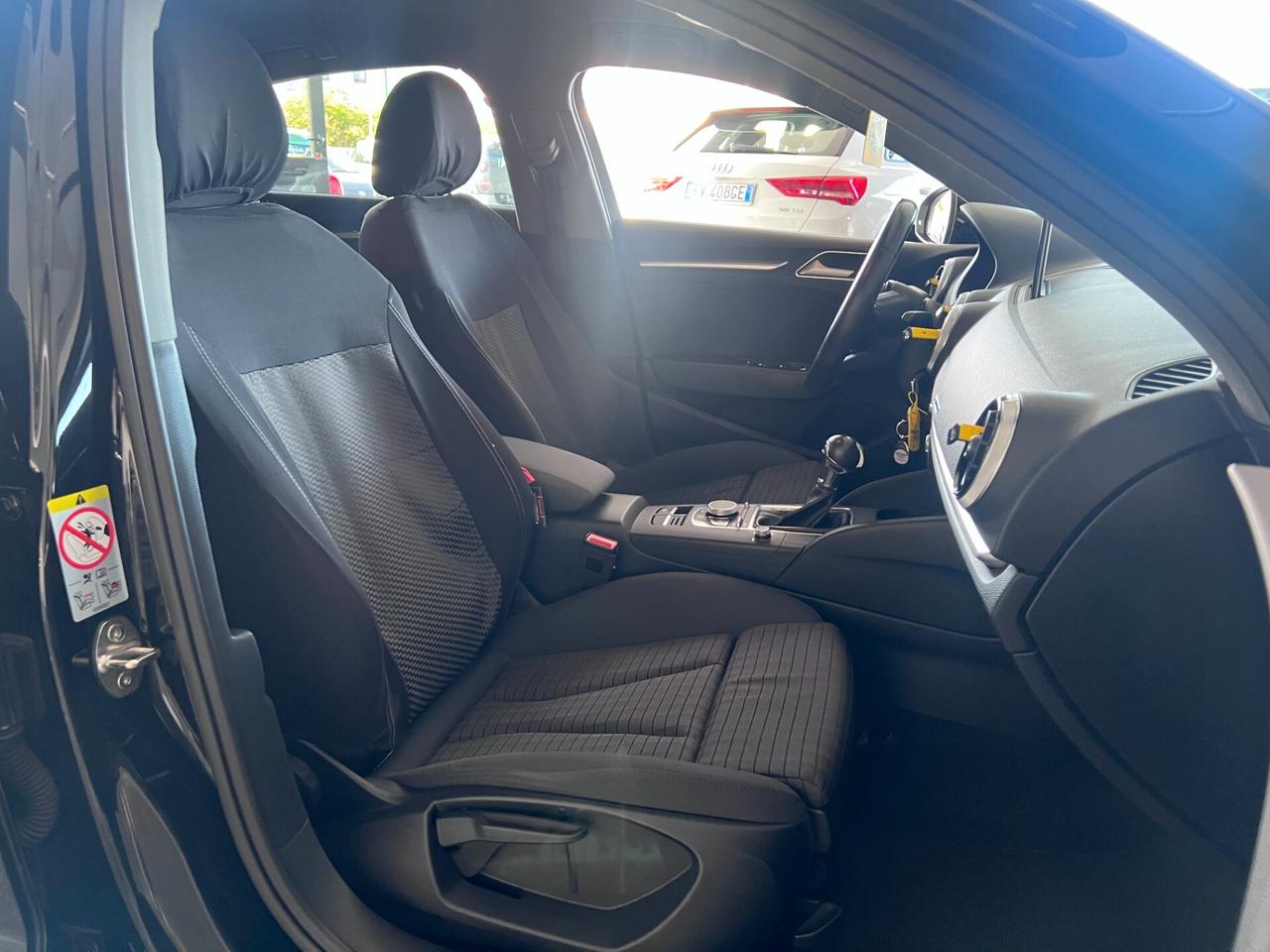 Audi A3 Sedan 1.6 TDI 116 CV S tronic Sport