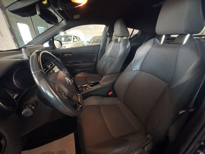 Toyota C-HR C-HR 1.8 Hybrid Lounge