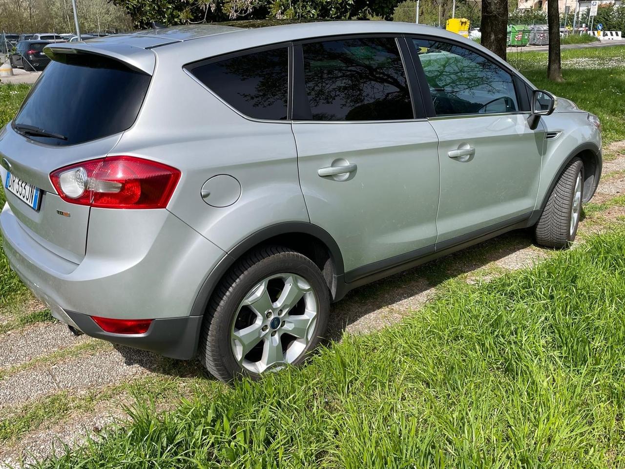 Ford Kuga 2.0 TDCi 136 CV 4WD Titanium DPF