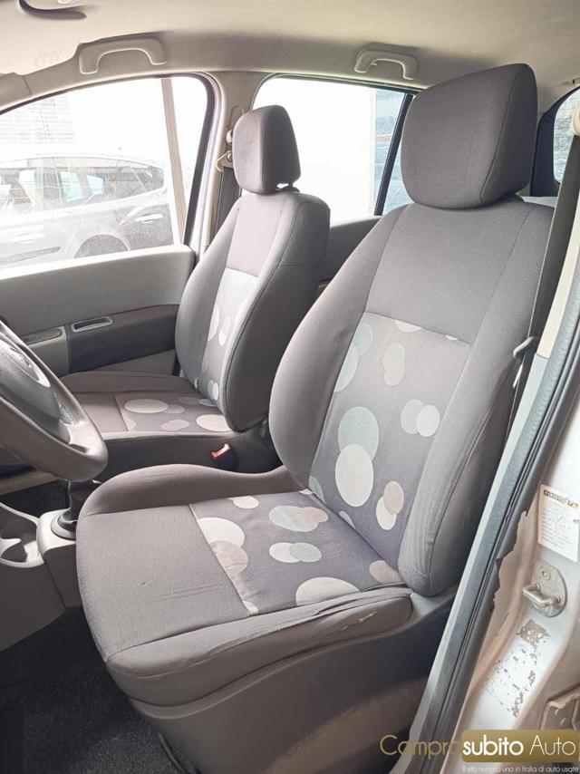 RENAULT Modus 1.2 16V Confort Dynamique