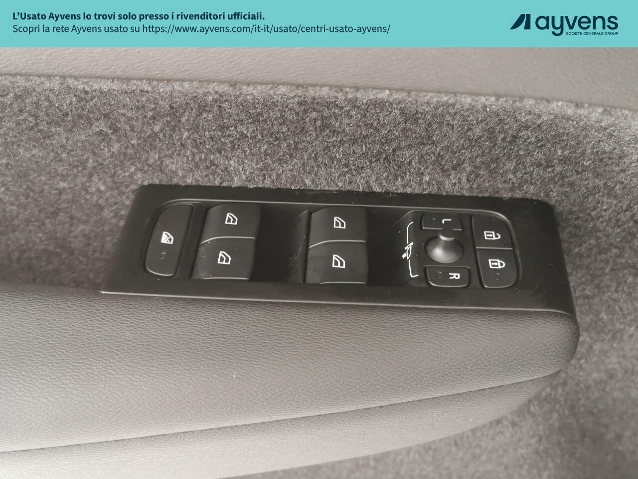 Volvo XC40 T5 Recharge Plug-in Hybrid R-design