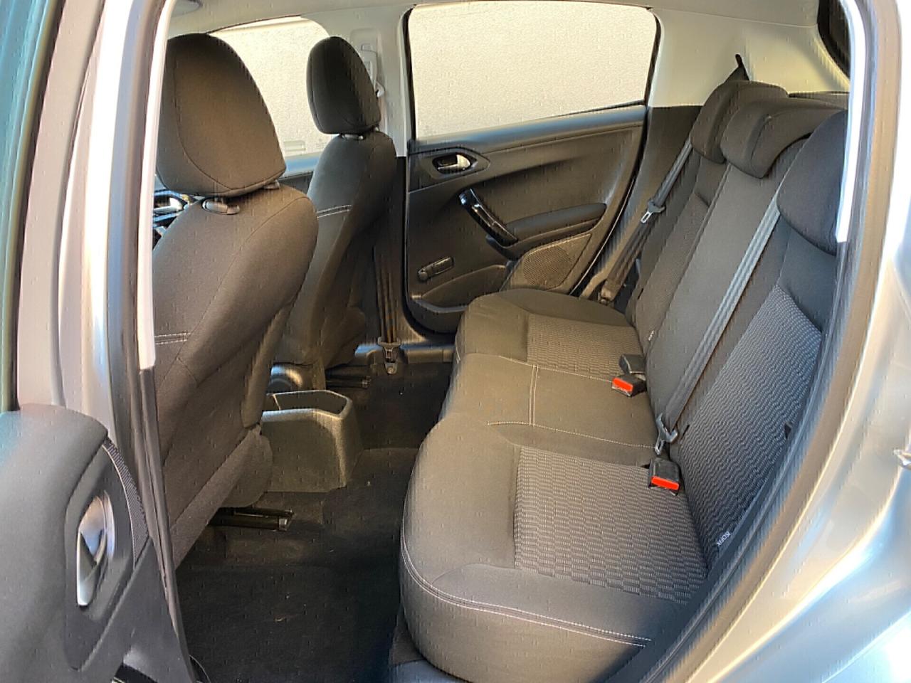 Peugeot 208 1.2 Benzina