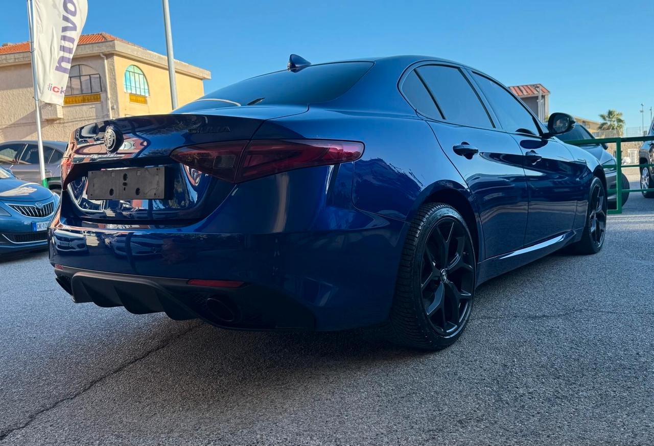 Alfa Romeo Giulia 2.0 280 CV AT8 AWD Q4 Veloce Ti