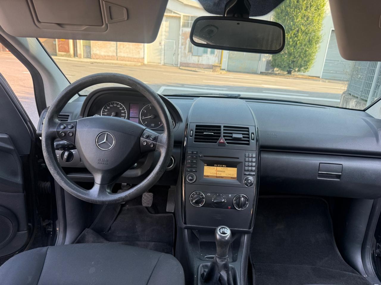 Mercedes-benz A 150 Classic Basic