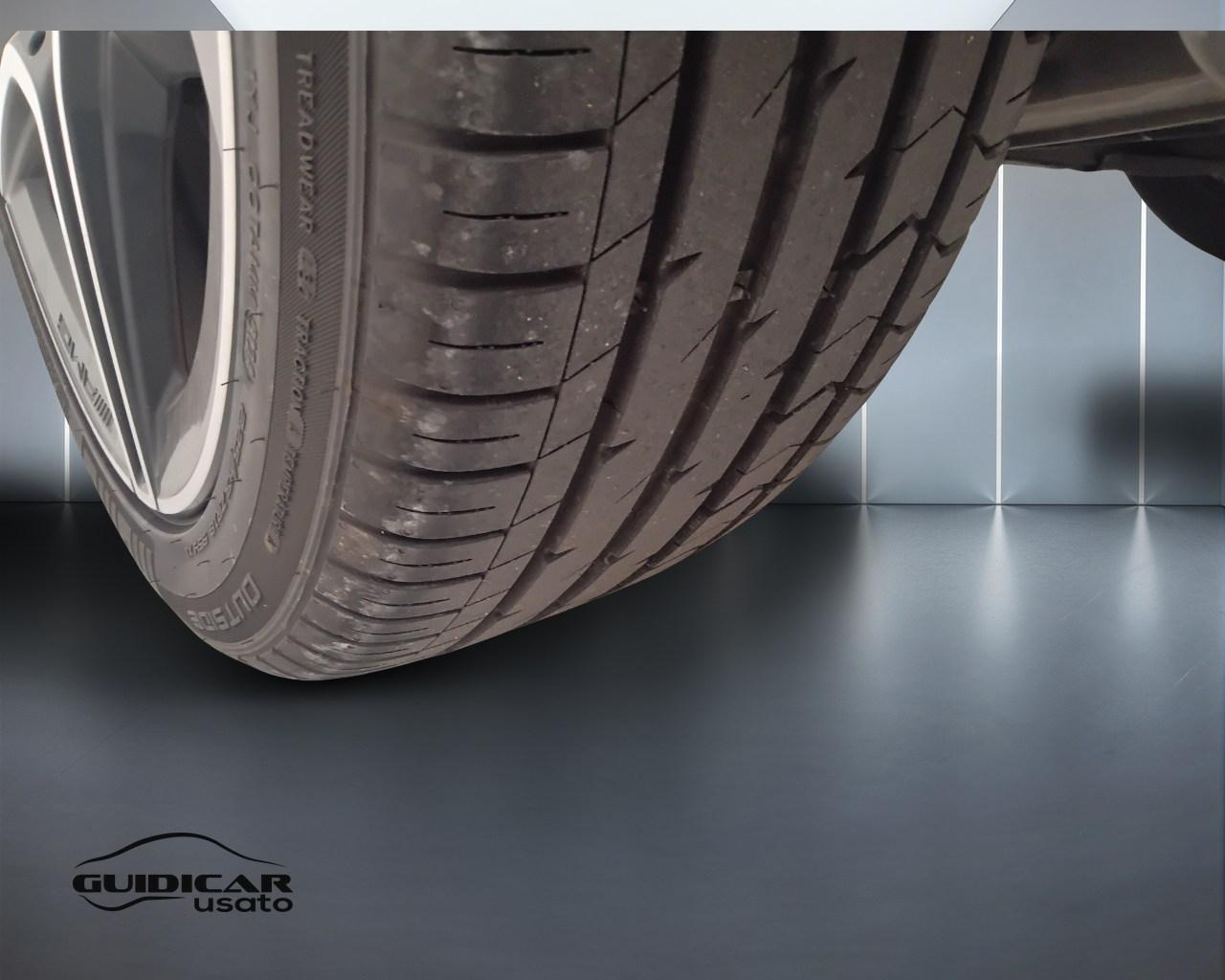Mercedes-Benz Classe A - W177 2018 - A 180 d Premium auto
