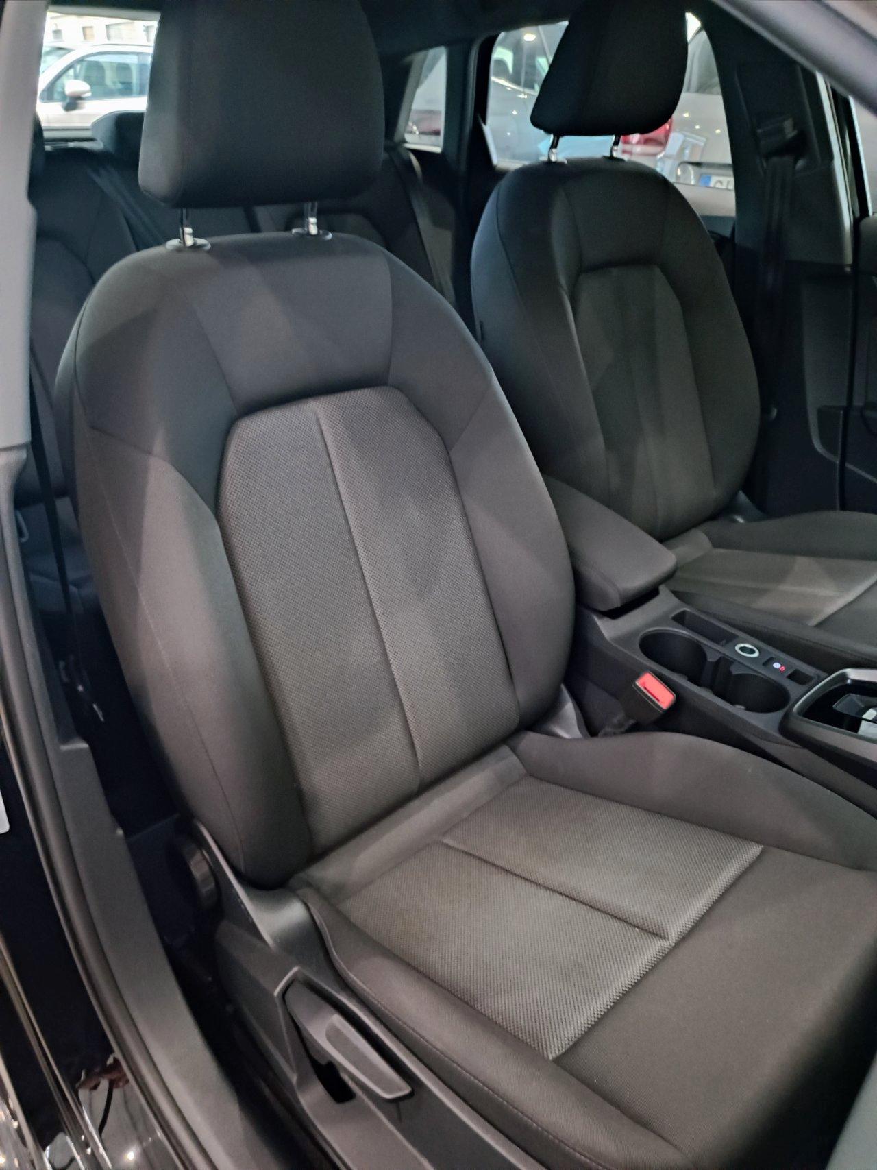 Audi A3 Sportback 30 1.0 tfsi mhev s-tronic