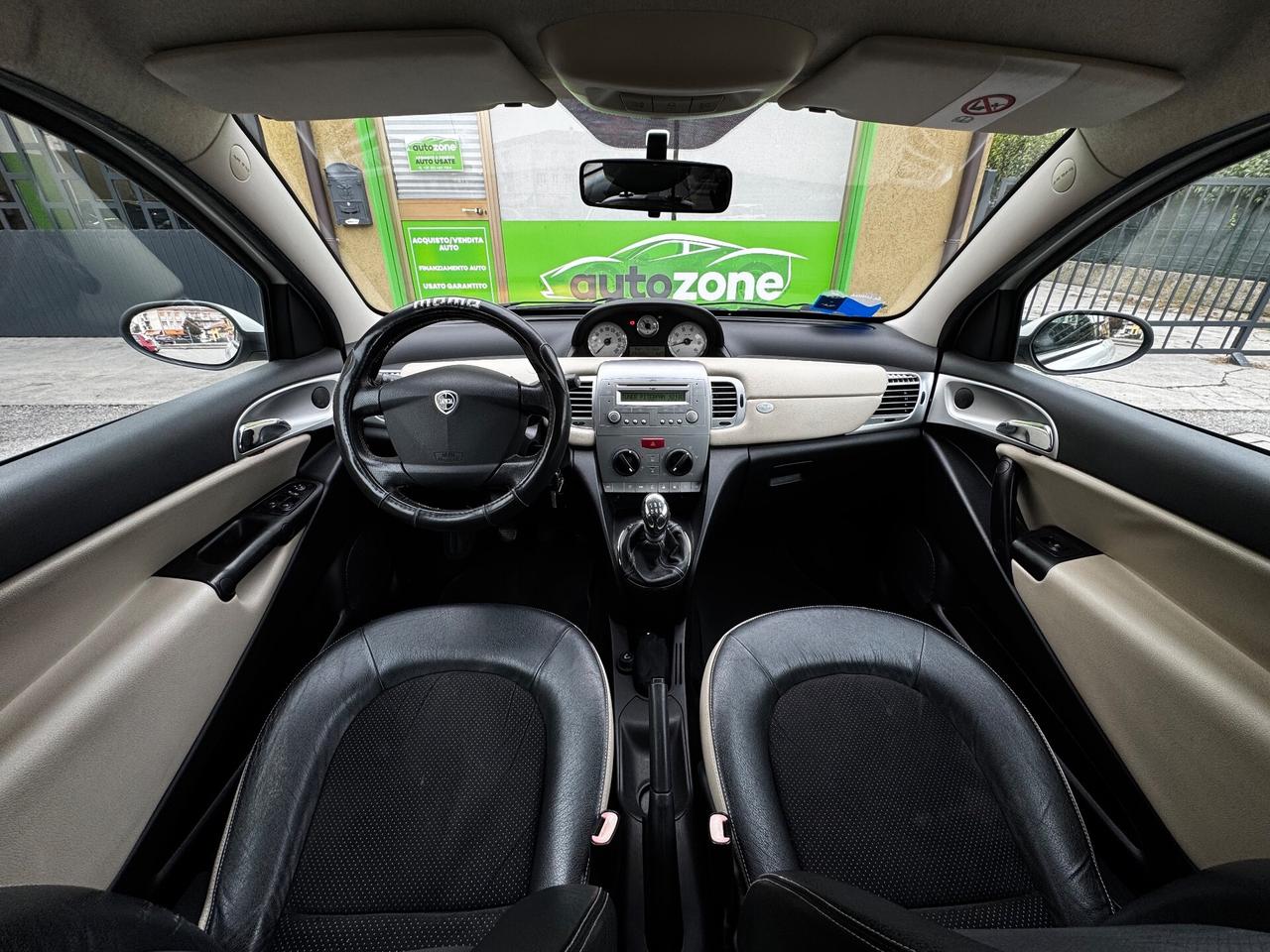 Lancia Ypsilon 1.4 GPL Neopatentati