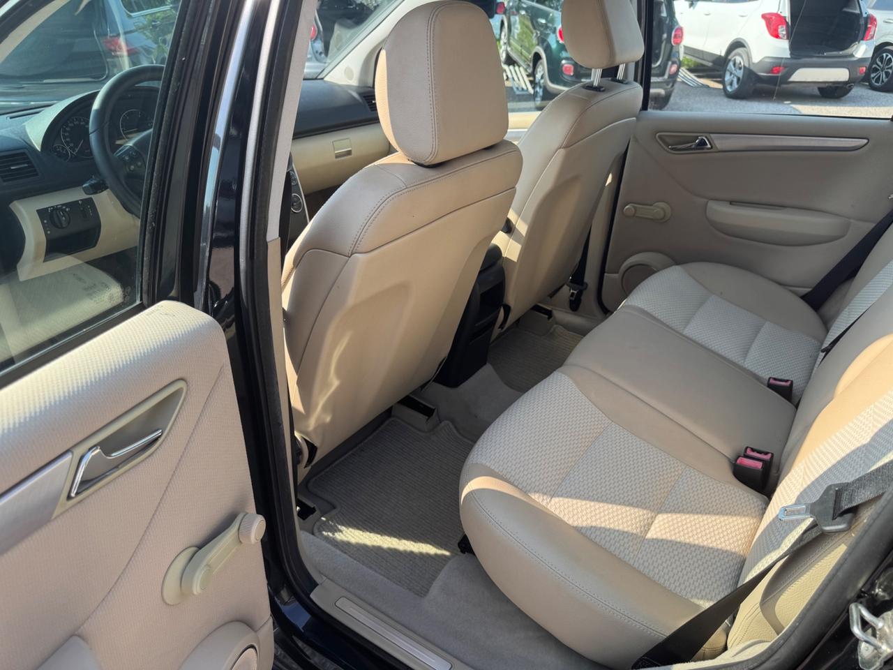 Mercedes-benz A 160 CDI Avantgarde Neopatentati