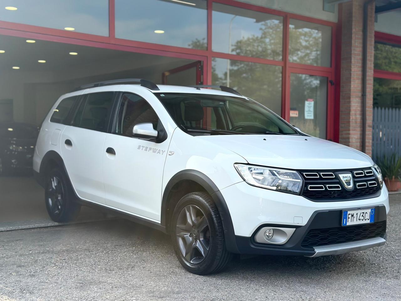 Dacia Logan MCV 1.5 dCi 8V 90CV Start&Stop Serie Speciale Brave