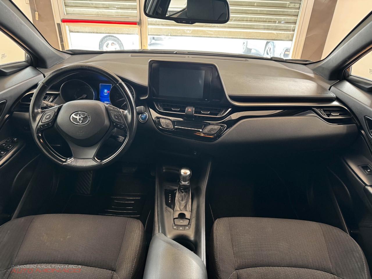 Toyota C-HR 1.8 Hybrid E-CVT