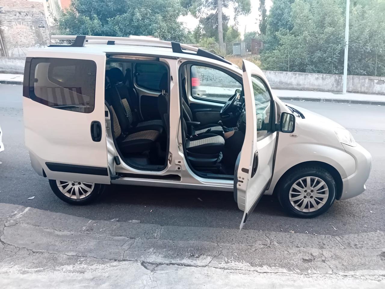 Fiat Qubo 1.3 MJT 75 CV Trekking