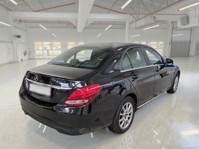 MERCEDES-BENZ C 220 D BUSINESS AUTO 4 PORTE BERLINA