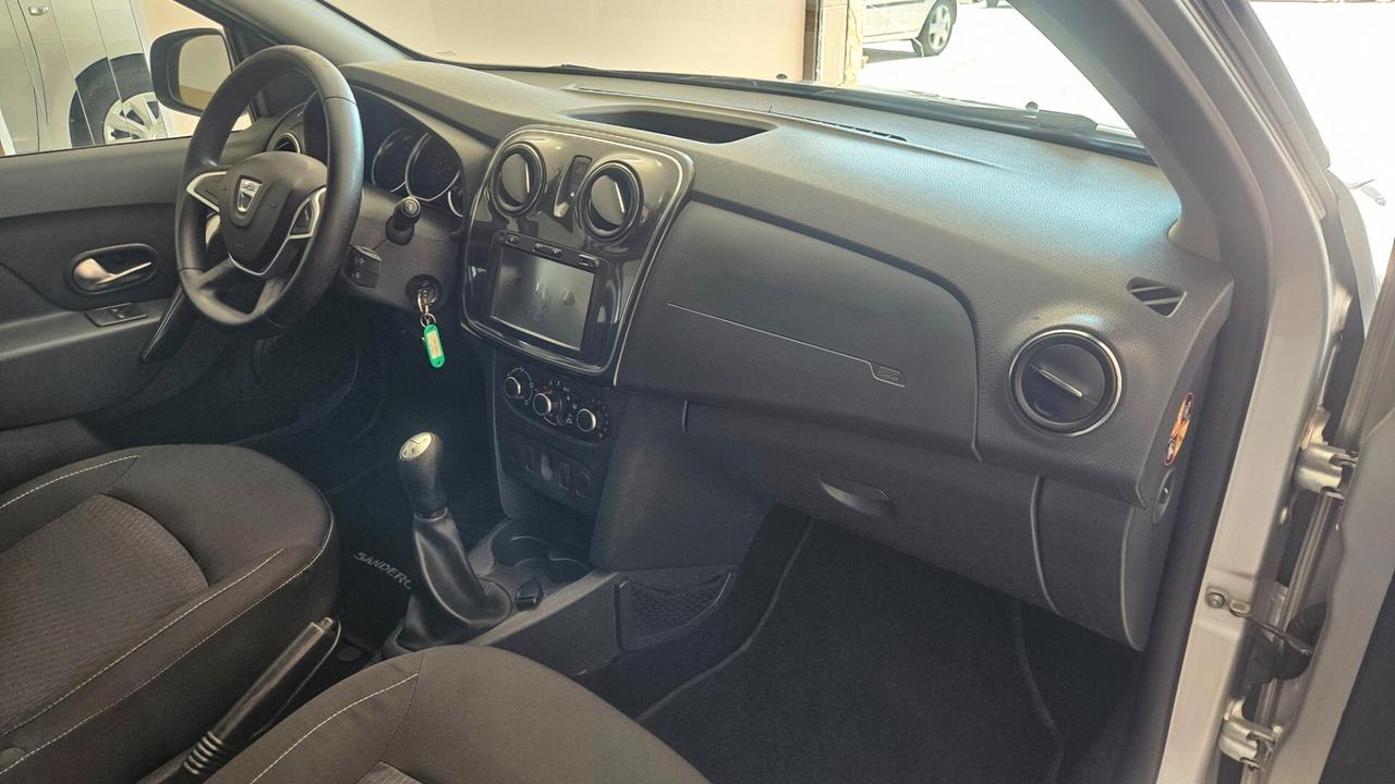 Dacia Sandero 1.5 dCi 8V 75CV Start&Stop Lauréate
