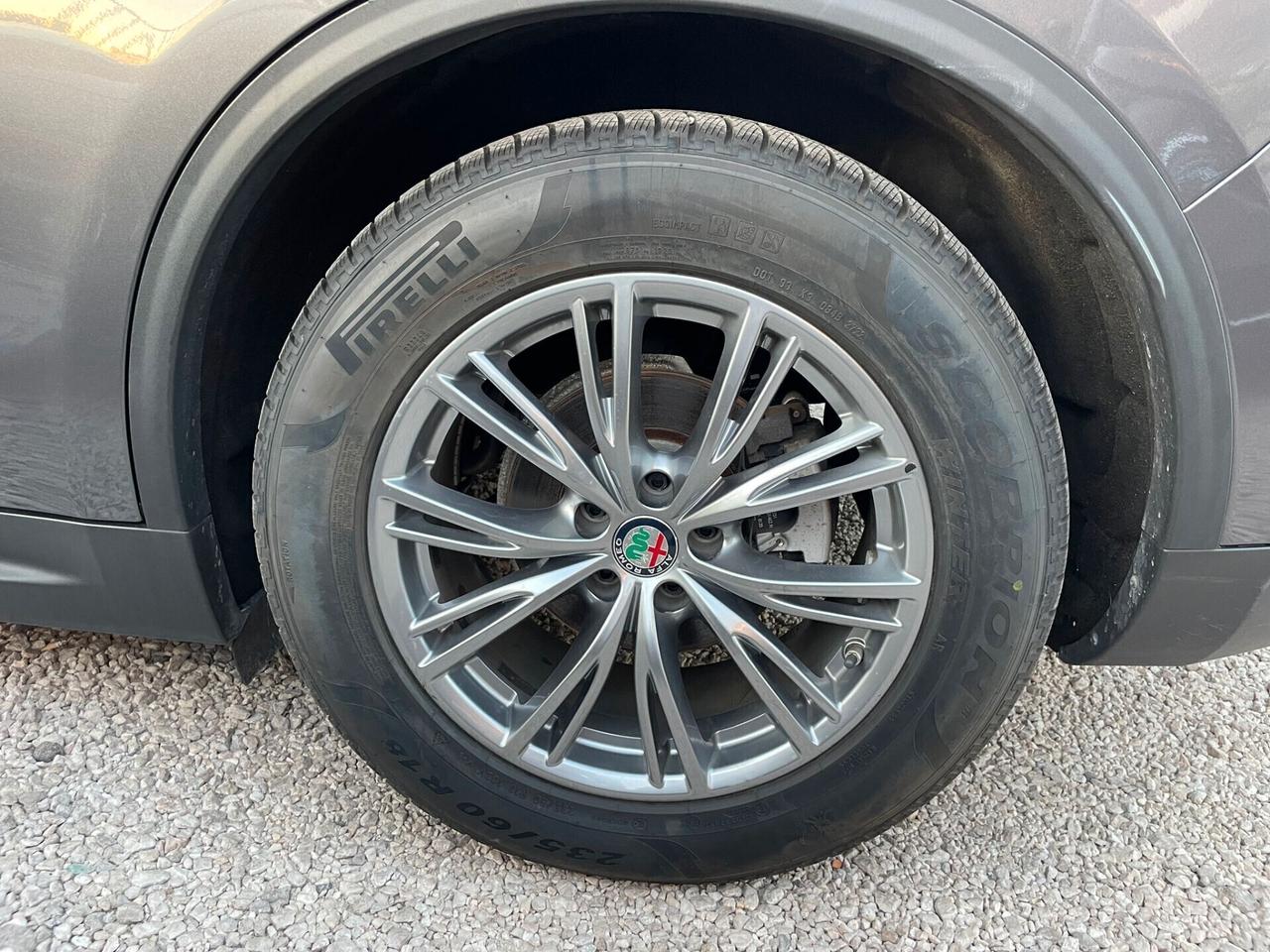 Alfa Romeo Stelvio 2.2 Turbodiesel 190 CV Q4 Business