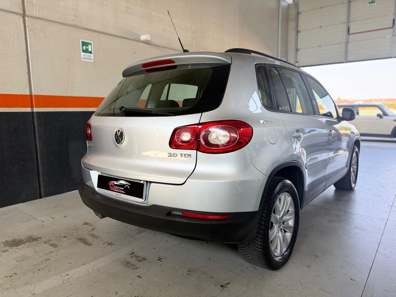 Volkswagen Tiguan 2.0 16V TDI DPF Track & Field (28°)