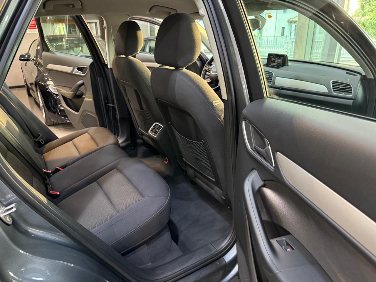 Audi Q3 2.0 tdi Business quattro GANCIO TRAINO !