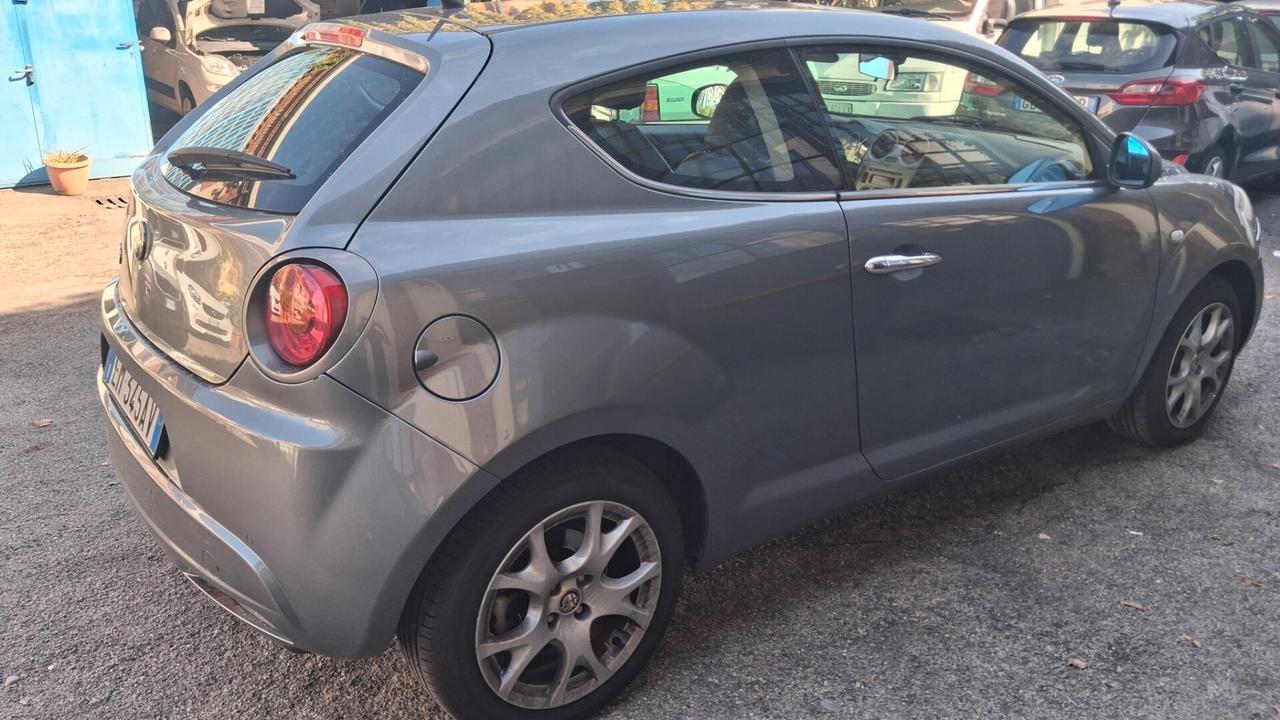Alfa Romeo MiTo 1.4 T 120 CV GPL Distinctive Sport Pack